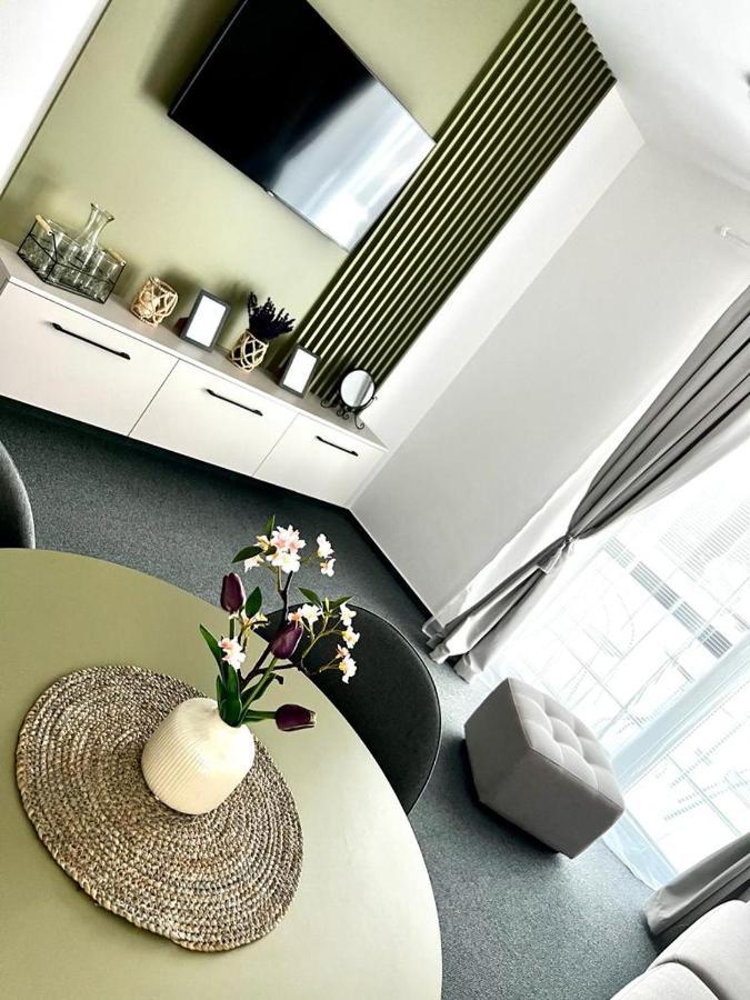 Urban Green Apartment Liptovsky Mikulas Ngoại thất bức ảnh